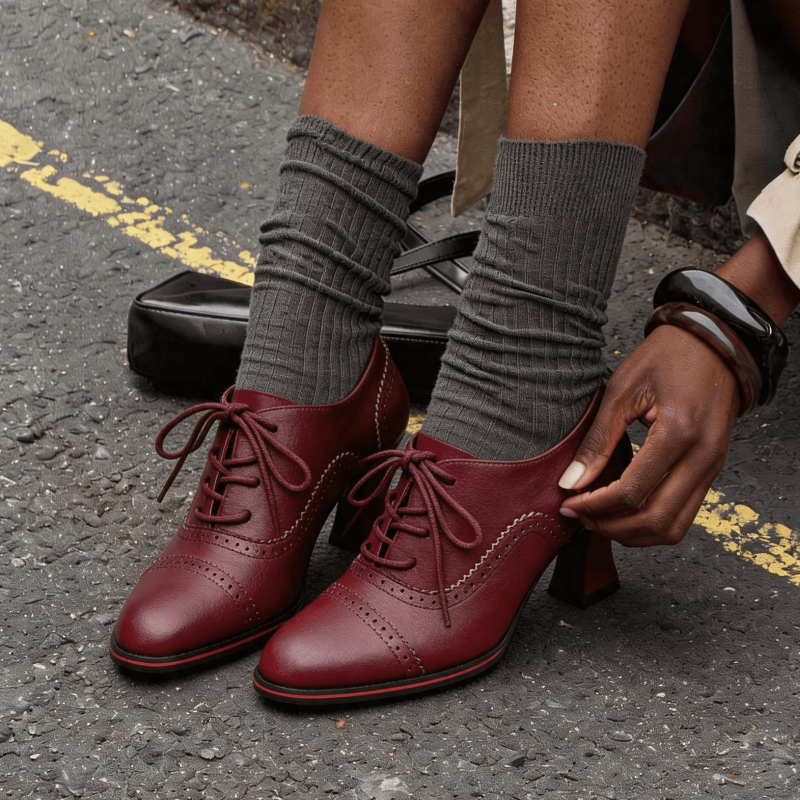 Leather Work Oxfords - 여성용 인조 가죽 브로그 옥스퍼드 힐