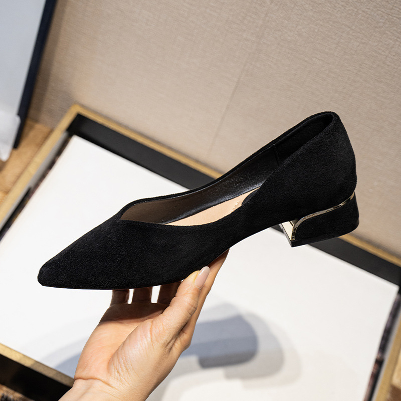 여성용 포인티드 토 심플 청키 힐 스웨이드 가죽 슈즈  - Leather Work Heels 리뷰 및 가격