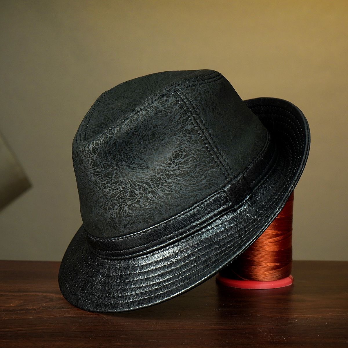 신사 레트로 고급 천연 가죽 정장 모자 남성용 양가죽  - Leather Work Hat 리뷰 및 가격